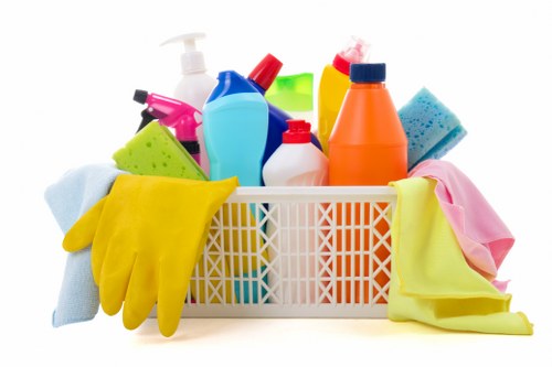Local transfer station handling separated recyclable materials