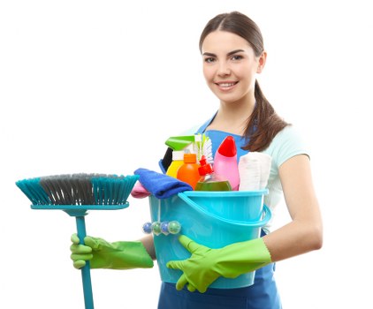 Professional carpet cleaner following safety procedures